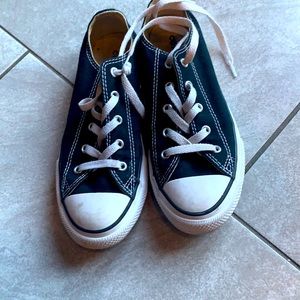 Converse kids sneakers